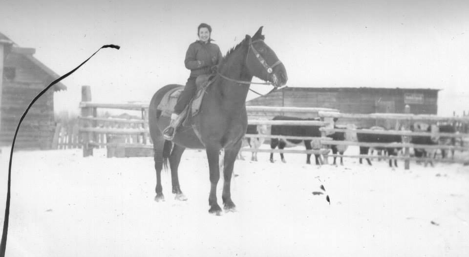 Reflections of my past | Art Therapy with Kimberly