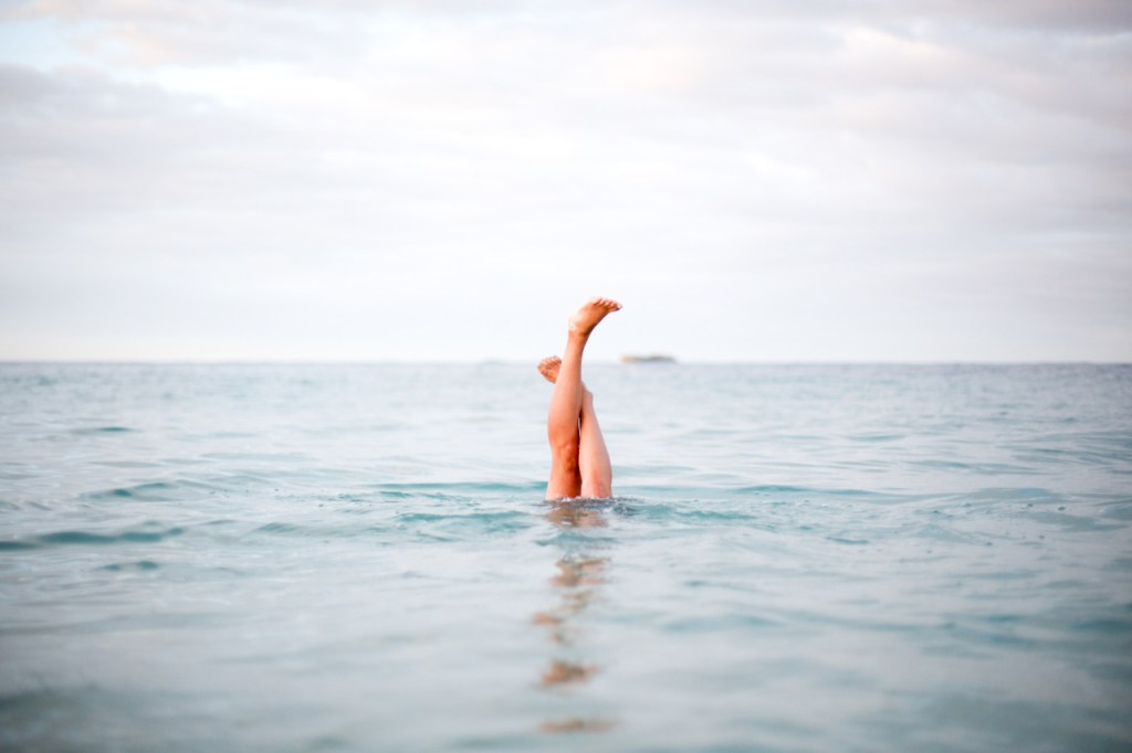 “Maybe the journey isn’t so much about becoming anything. Maybe it’s about un-becoming everything that isn’t really you, so you can be who you were meant to be in the first place.” Elizabeth | Kimberly Hetherington | Art Therapy with Kimberly