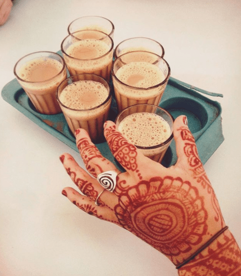 Henna Tattoos and tea, India | Kimberly Hetherington | Art Therapy with Kimberly