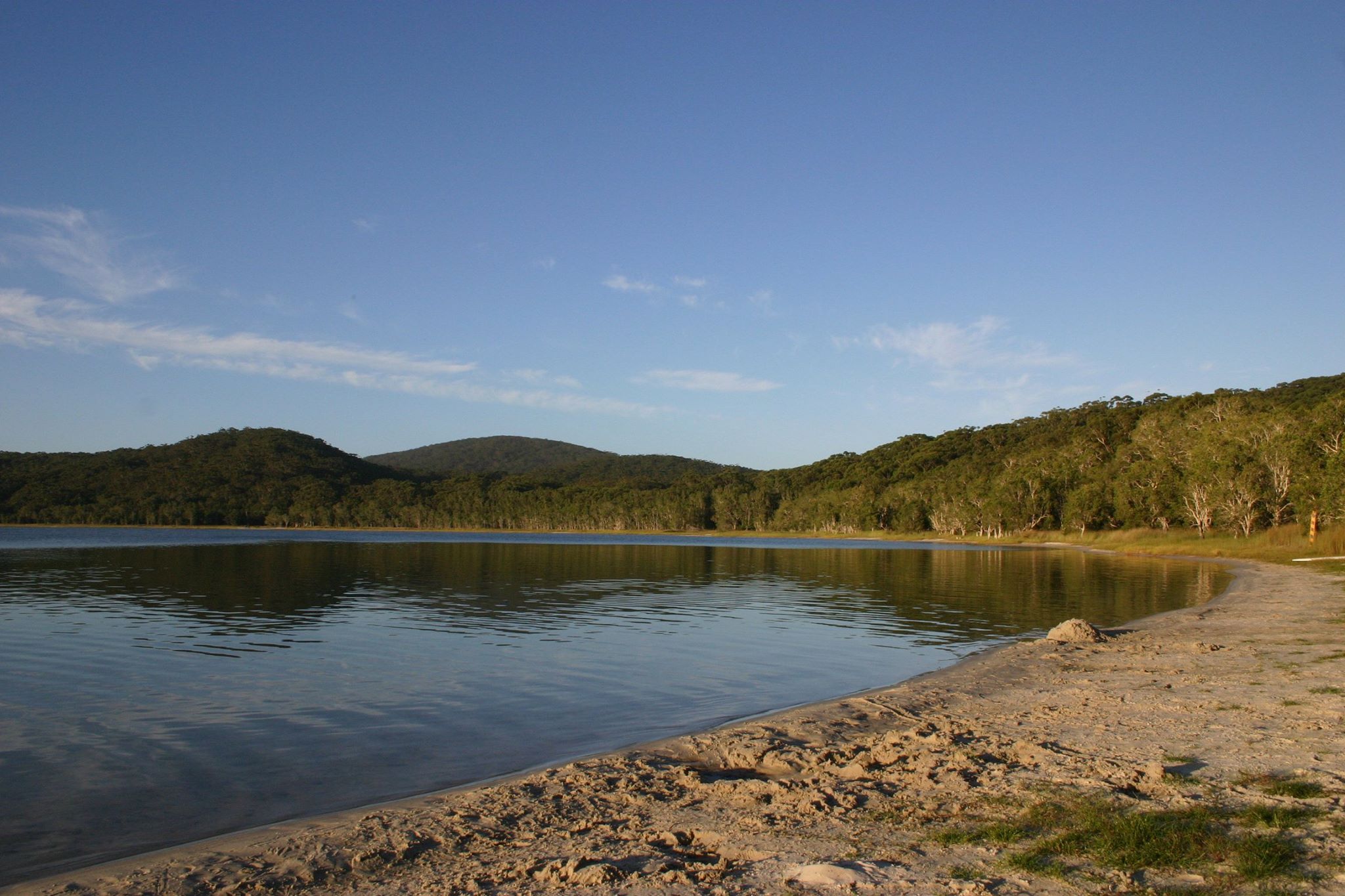 the lake in Sandbar caravan park