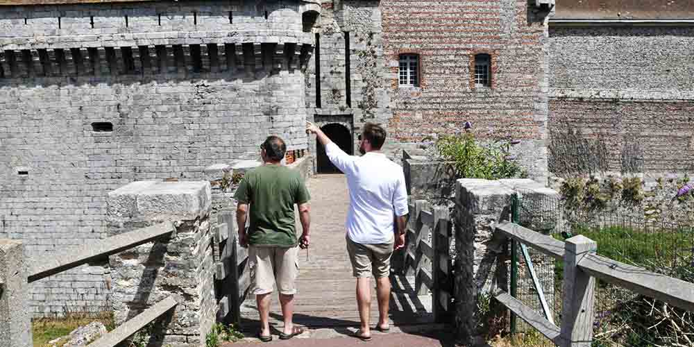 William Hetherington and Mathieu de Chalvron at a castle