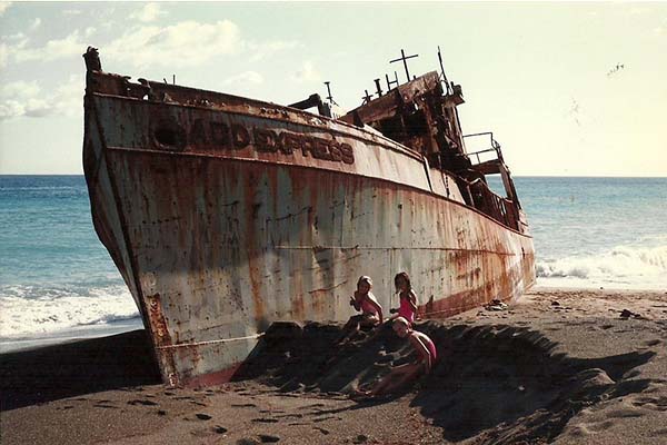 Ship wreck beach, Jamaica | Life After Elizabeth